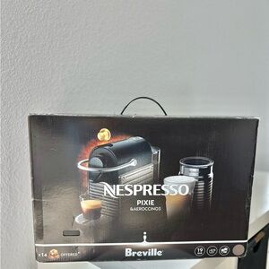 Nespresso Breville Pixie in Black